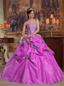Chic Sweetheart Lavender Taffeta Quinceanera Dress with Appliques and Green Flowers