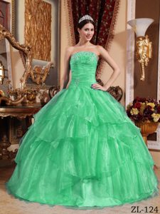 2014 Ruched Strapless Apple Green Organza Layered Quinceanera Dress with Appliques