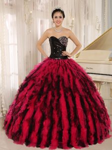 Ruched Beaded Sweetheart Black and Wine Red Organza Ruffled Quinceanera Dresses