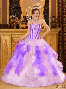 Multi-Color Appliqued Sweetheart Organza Quinceanera Gowns with Ruffles