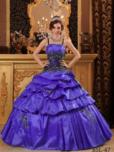Spaghetti Purple Taffeta Special Quinceanera Gown Dress with Appliques