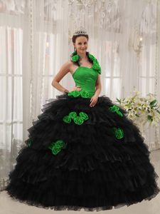 New Style Halter Top Green and Black Quinceanera Gowns with Hand Flowers