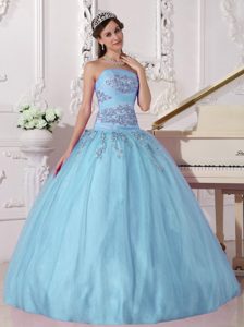 Simple Sky Blue Strapless Beaded Quinceanera Gowns in Taffeta and Tulle