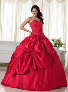 Sweetheart Embroidery Quinceanera Gowns with Hand Flowers in Wine Red