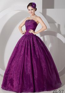 Popular Sweetheart Tulle Ruched and Beaded Quinceanea Dress on Promotion