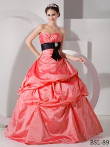 Lovely Ruched Sweet Sixteen Quinceanera Dresses with Sash and Bowknot