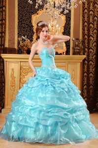 Blue Sweetheart Organza Quinceanera Dresses with Appliques and Pick-ups