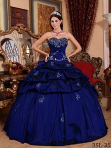 2015 Royal Blue Sweetheart Taffeta Quinceanera Dress with Appliques