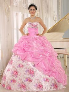 Printing Sweetheart Beading and Pick-ups Sweet Sixteen Dresses in Pink