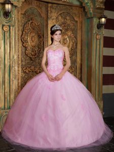 Baby Pink Ball Gown Quinceanera Gown Dresses with Heart Shaped Neckline