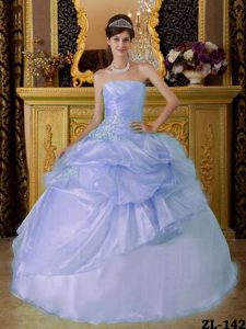 Beautiful Appliqued Quinceanera Gown Dresses with Pick-ups in Light Blue Color