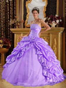 Lavender Quinceanera Dresses with Pick-ups and Embroidery in Taffeta and Tulle