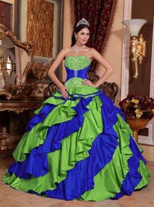 Discount Multi-colored Quinceanera Gown Dresses with Embroidery and Layers