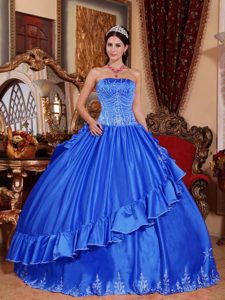 Blue Ball Gown Dress for Quince with White Embroidery and Ruffles in Taffeta