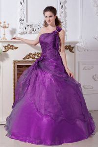 One Shoulder Dress for Quince with Beadings and Handmade Flowers in Purple