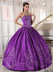 Purple Strapless Satin Quinceanera Dress with Embroidery for Custom Made