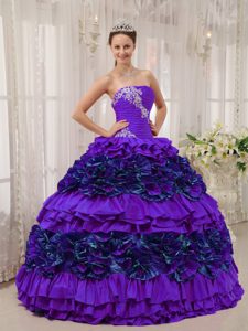 Sweet Purple Ball Gown Quince Dress with Strapless and Ruching