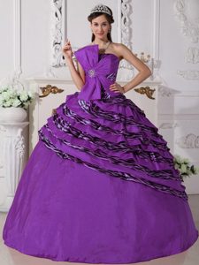 Low Price Purple Ball Gown Strapless Quinceanera Dresses in Purple