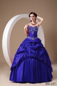 A-line Sweetheart Taffeta Royal Blue Dress for Quinceanera with Appliques