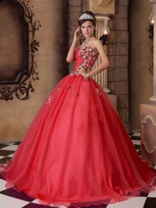 A-line Sweetheart Organza Quinceanera Gown Dresses with Beading in Red