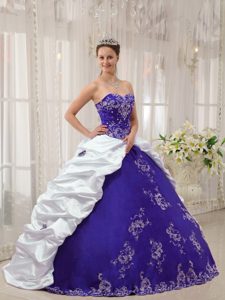 Purple and White Sweetheart Satin and Taffeta Embroidery Sweet 15 Dresses
