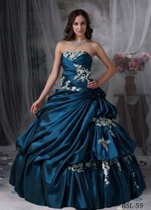 Noble Strapless Taffeta Dress for Quinceanera with Appliques in Aqua Blue
