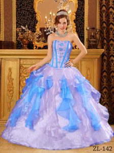 Sweetheart Embroidery and Beading Organza Ruffled Quinceanera Gown Dress