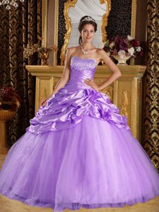 Lavender Floor-length Taffeta and Tulle Dresses for Quince with Beading