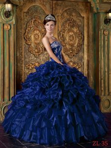 Inexpensive Dark Blue Strapless Organza Quinceanera Dresses with Ruffles
