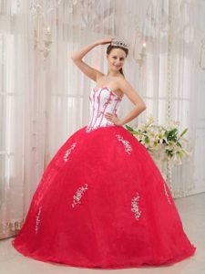 White and Coral Red Taffeta and Organza Appliques Quinceanera Dresses