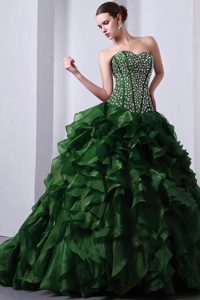 Sweetheart Organza Quinceanera Gowns with Beading and Ruffles in Green