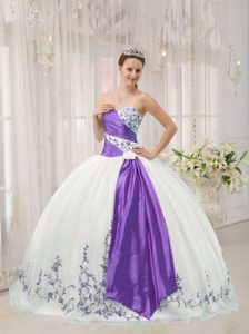 White and Purple Beautiful Sweet Sixteen Quinceanera Dress for Winter
