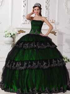 Ruched Hunter Green and Black Strapless Appliqued Quinceanera Dress with Layers