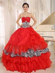 Hot Red Sweetheart Ball Gown Layered Quinceanera Dresses with Beading and Zebra