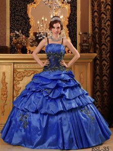Appliqued Royal Blue Taffeta Quinceanera Dresses with Spaghetti Straps