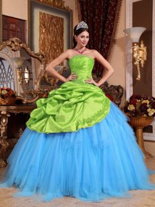 Affordable Spring Green and Blue Quinceaneras Dress with Appliques