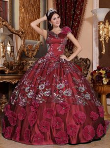Beautiful Wine Red Ball Gown V-Neck Quinces Dresses with Appliques