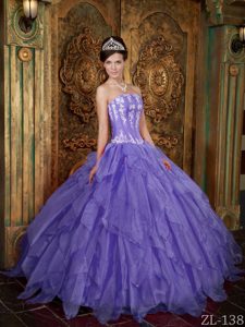 Gorgeous Strapless Lavender Organza Appliqued Quinceanera Gown Dress with Layers
