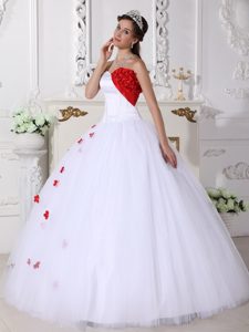 White Sweetheart Ball Gown Tulle Quinceanera Dress with Red Floral Appliques on Sale