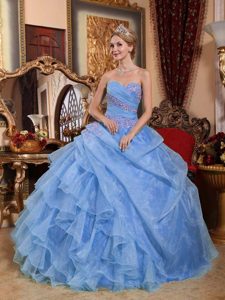 Sweetheart Ruched Light Blue Dress for Quinceanera with Ruffles and Appliques