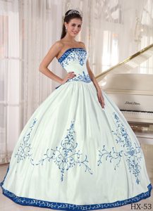 White and Royal Blue Strapless Floor-length Quinceanera Gown Dress with Embroidery
