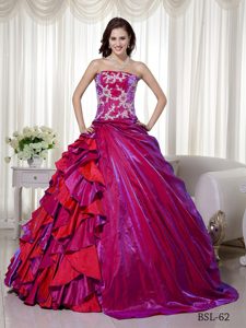 Apron Front for Strapless Appliques Quinceanera Dresses Made in Taffeta