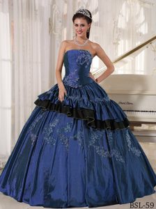 Autumn Ball Gown Strapless Beading Dresses for Quinceanera Made in Taffeta