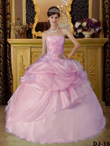 Light Pink Strapless Organza Beading Ruched Dresses for Quinceanera