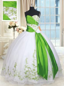 White and Green Ball Gowns Embroidery and Belt and Hand Made Flower Ball Gown Prom Dress Lace Up Organza Sleeveless Floor Length