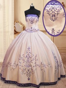 Artistic White Sleeveless Beading and Embroidery Floor Length Quinceanera Dress