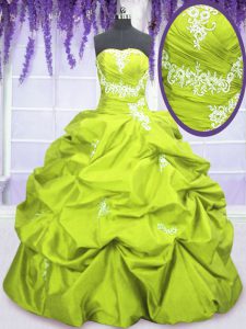 Custom Made Pick Ups Strapless Sleeveless Lace Up Ball Gown Prom Dress Yellow Green Taffeta
