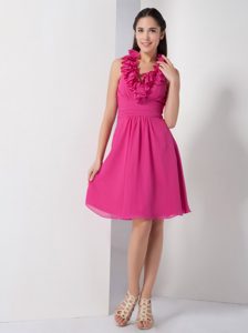 Ruched Chiffon Quinceanera Dama Dresses with Halter Top in Hot Pink