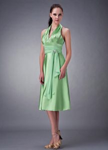 2013 Best Seller Spring Green Halter Top Beaded Damas Dress for Quince