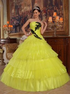 Yellow Ball Gown Strapless Discount Quince Gowns with Appliques